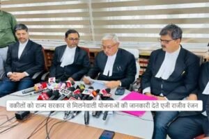 रांचीः वकीलों को स्वास्थ्य बीमा लाभ के बाद जल्द ही एडवोकेट प्रोटेक्शन एक्ट की दिशा में भी की जाएगी पहल- महाधिवक्ता राजीव रंजन
