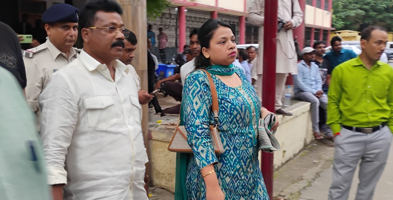 Ranchi/Convict: सीएनटी एक्ट उल्लंघन मामला: दोषी पूर्व मंत्री एनोस एक्का और मेनन एक्का को सात साल, कार्तिक कुमार प्रभात समेत तीन को पांच साल एवं चार दोषियों को चार साल की कठोर कारावास